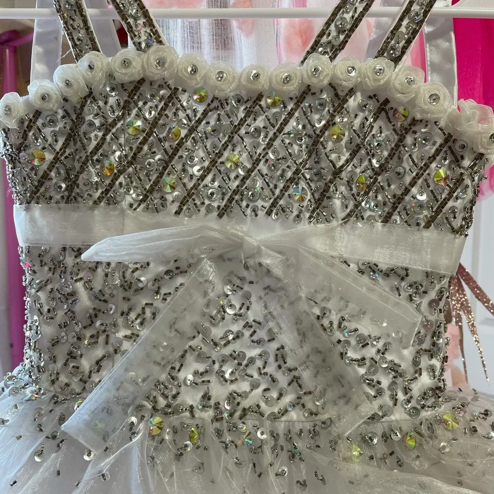 Mac Duggal Sugar pageant / cocktail dress , white size 4 - Picture 4 of 7